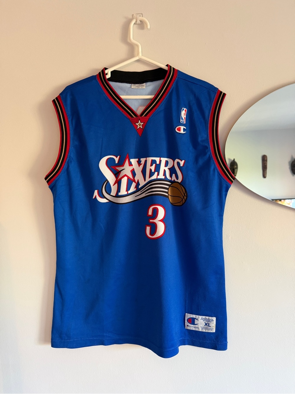 Vintage Philadelphia 76ers Iverson Jersey